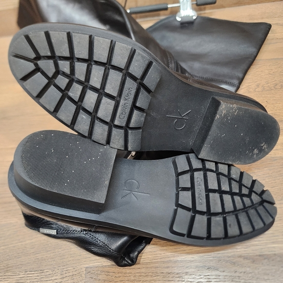 CALVIN KLEIN Womens Black Helene Toe Block Heel Leather Heeled Boots 9.5 - Picture 2 of 6